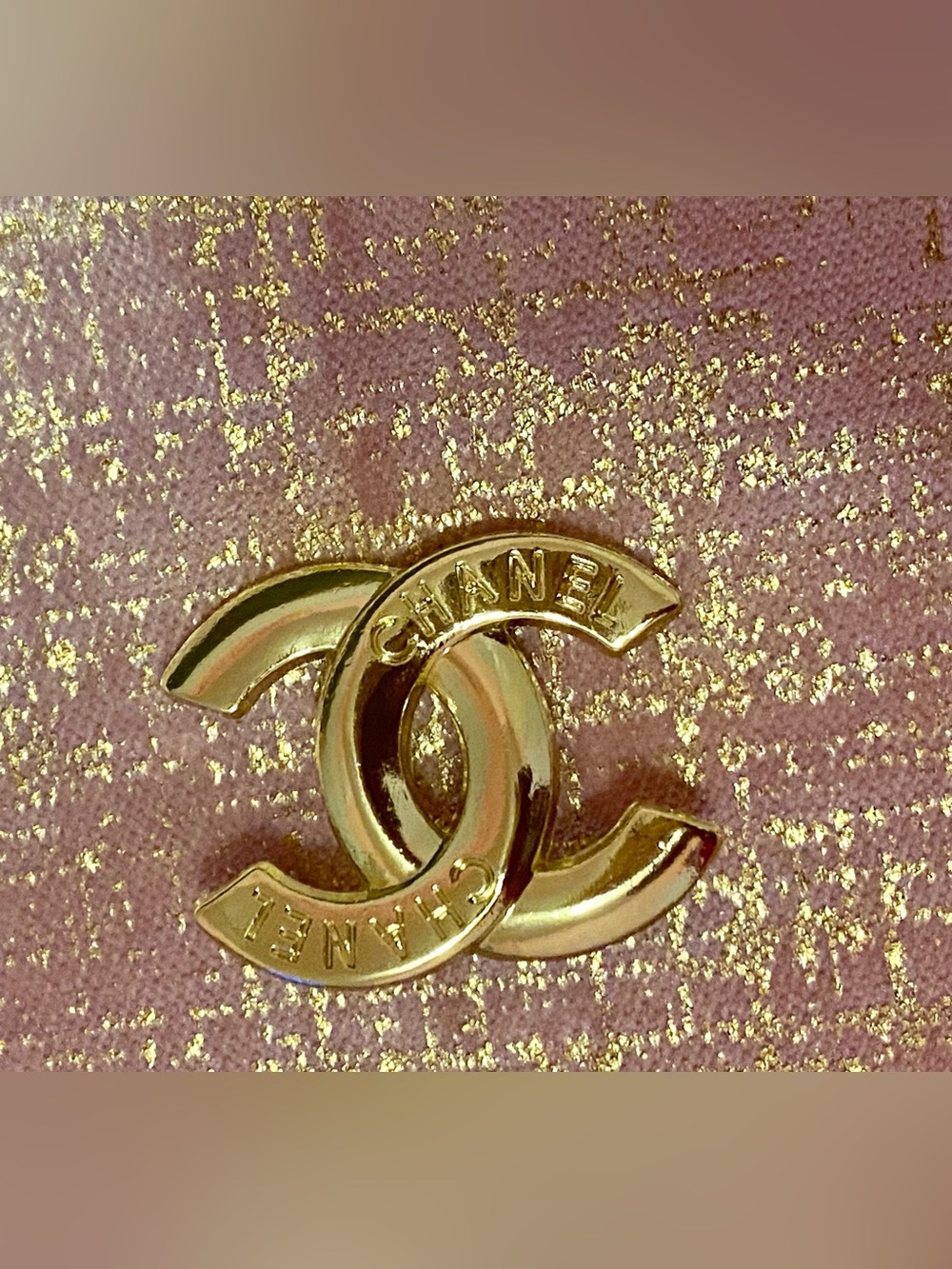Fashion Jewelry Gold-Tone Interlocking CC Logo Brooch